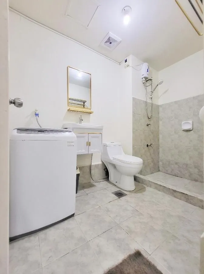 Aparthotel Staycation In Florida For 7 - Near Alabang Manila
